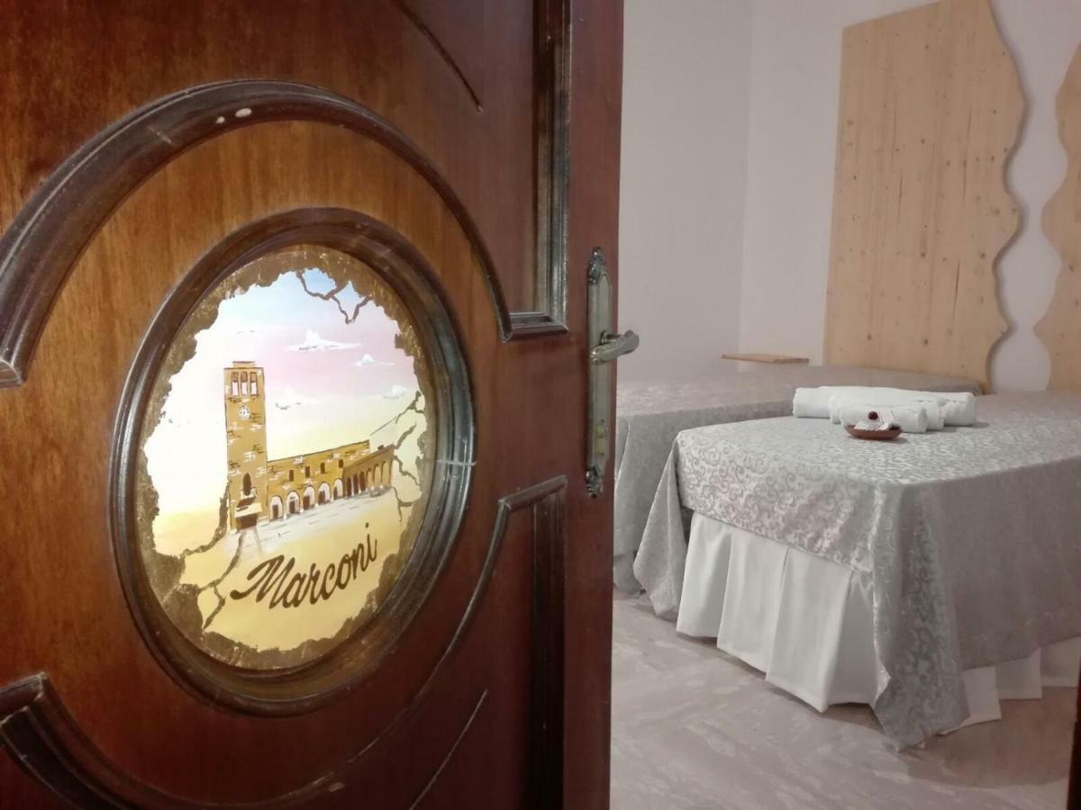 Bed And Breakfast Elettra Marconia Exterior photo